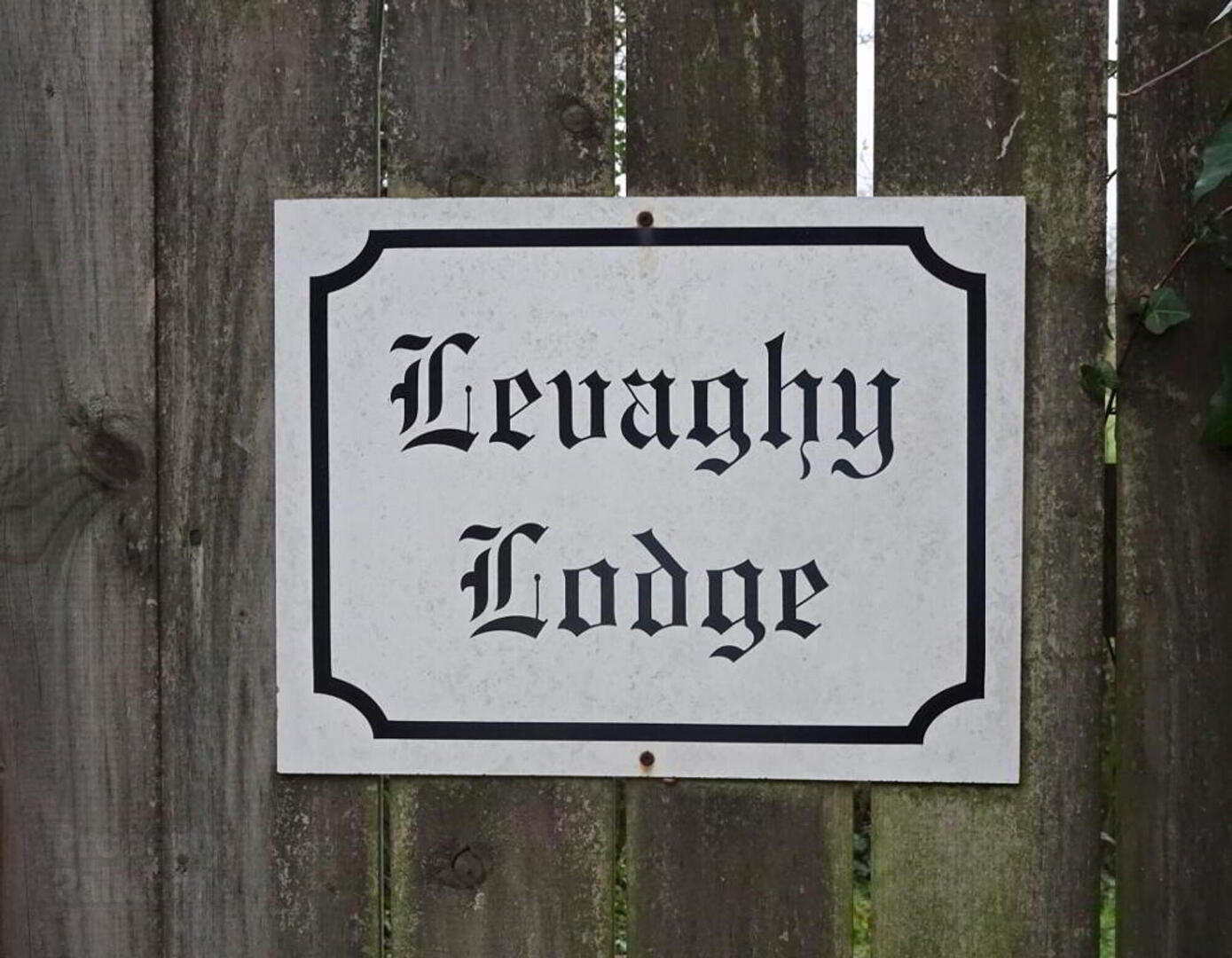 Levaghy Lodge, 162 Irvinestown Road