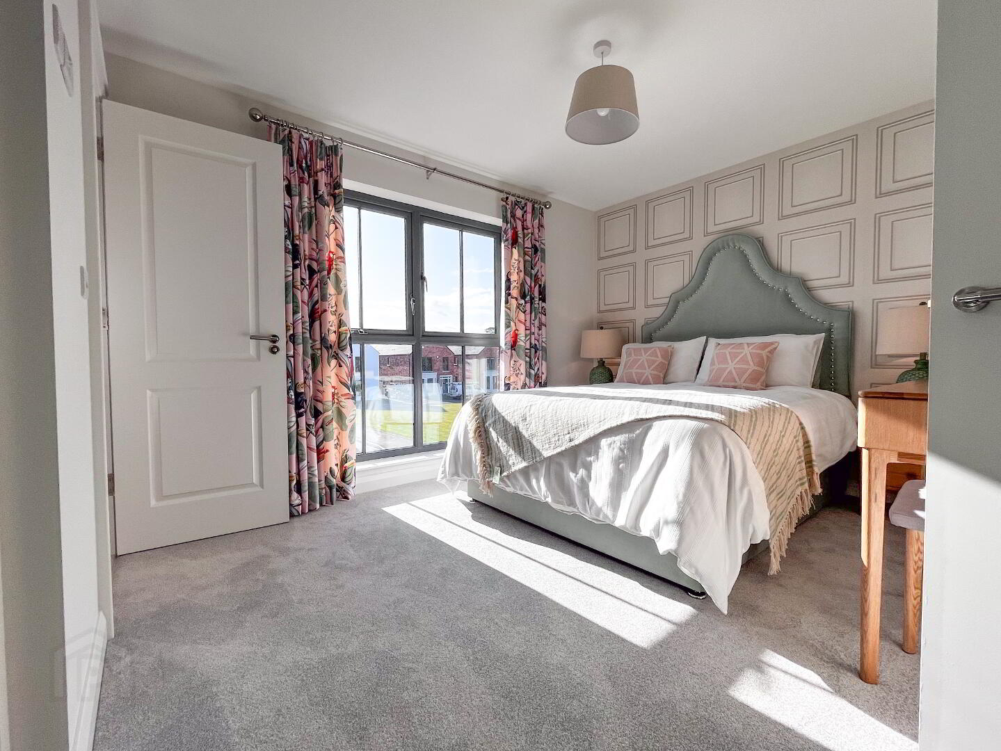 The Regent / Render 17 of 26