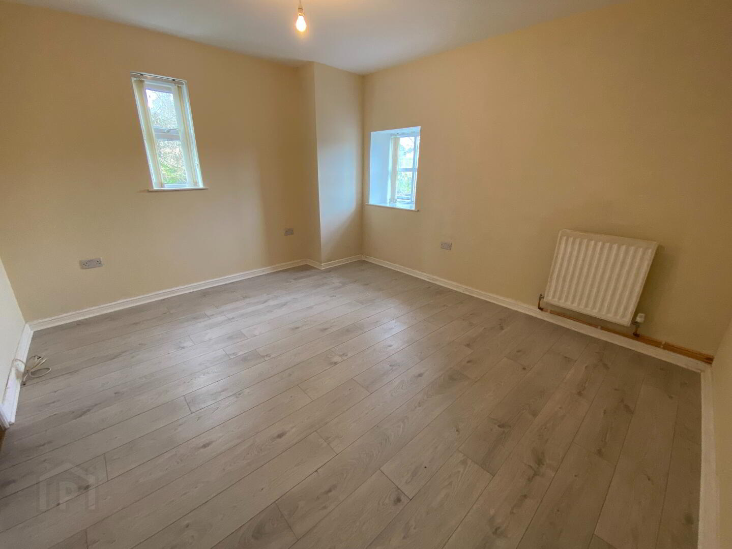 38 Magheralone Road 13 of 20