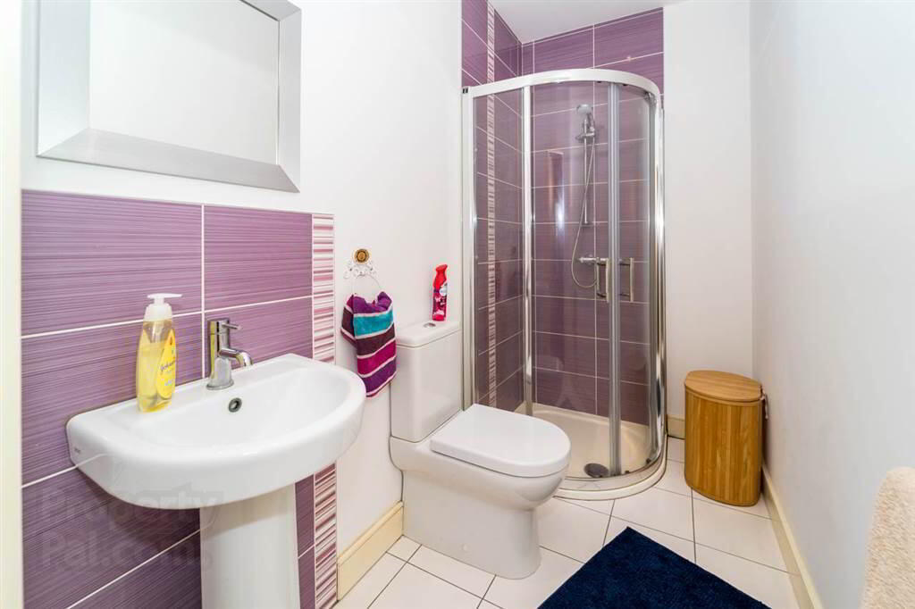 6 Ayrshire Square 11 of 16