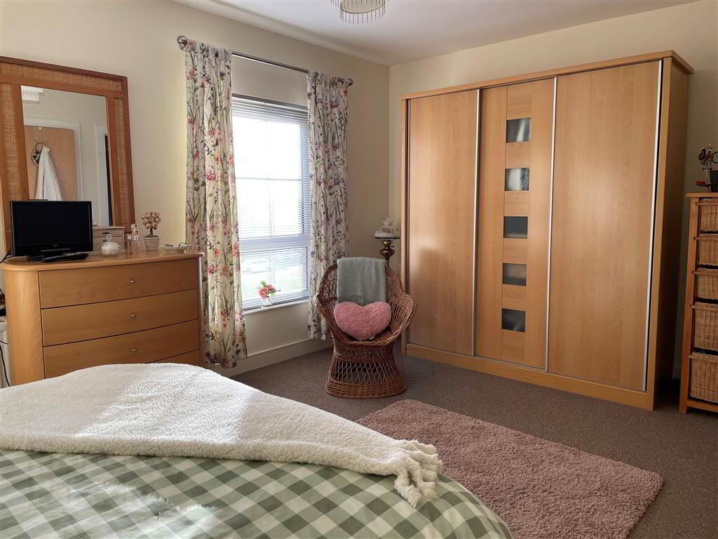 6 Ayrshire Square 9 of 16