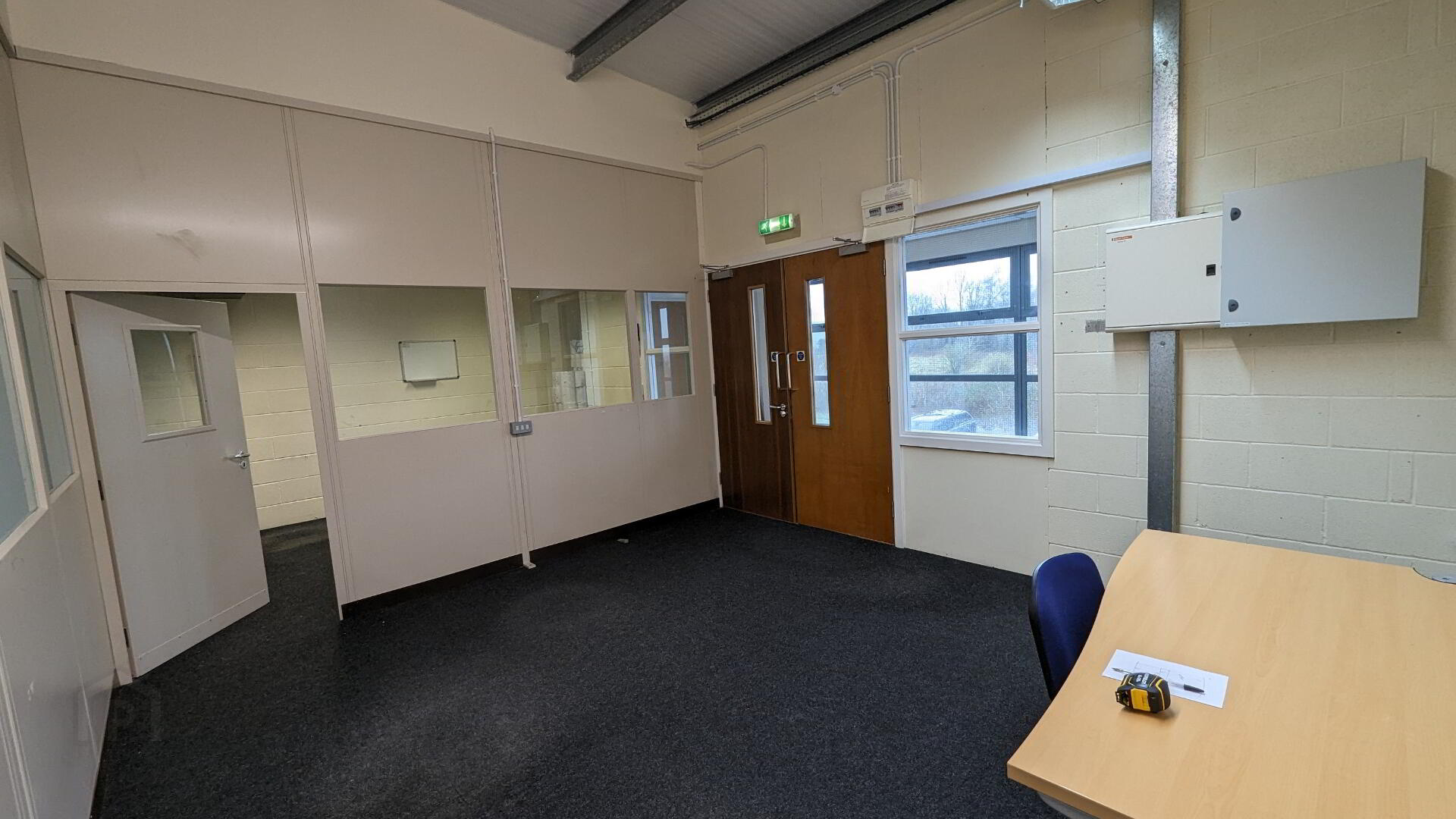 Unit A11 LEDCOM Willowbank Business Park, 2 Willowbank Road 12 of 20