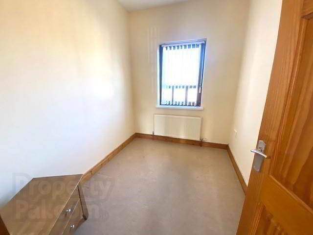 106 Butlers Wharf 4 of 11
