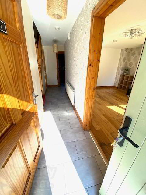 106 Butlers Wharf 8 of 11