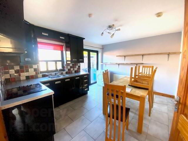 106 Butlers Wharf 9 of 11