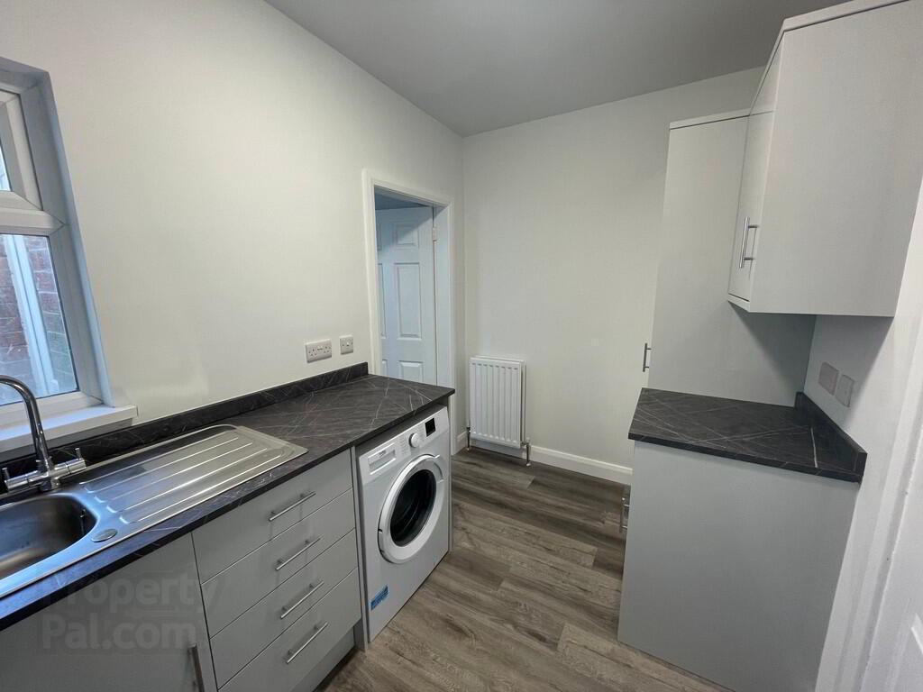 30 Mayflower Street 4 of 8
