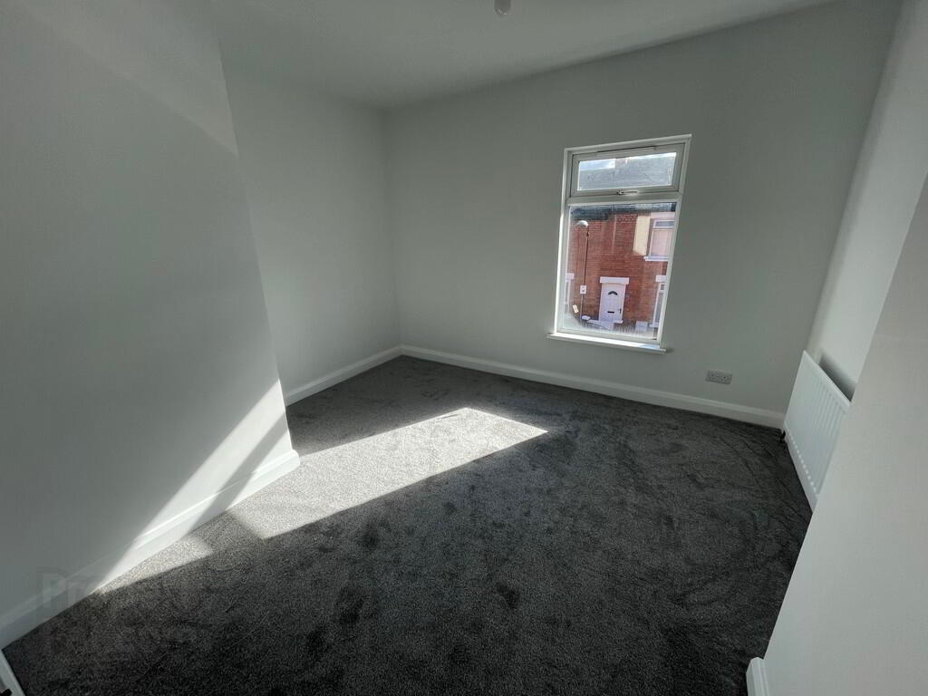 30 Mayflower Street 5 of 8