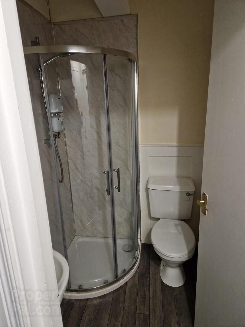 Unit C, 35 Abercorn Road 4 of 6