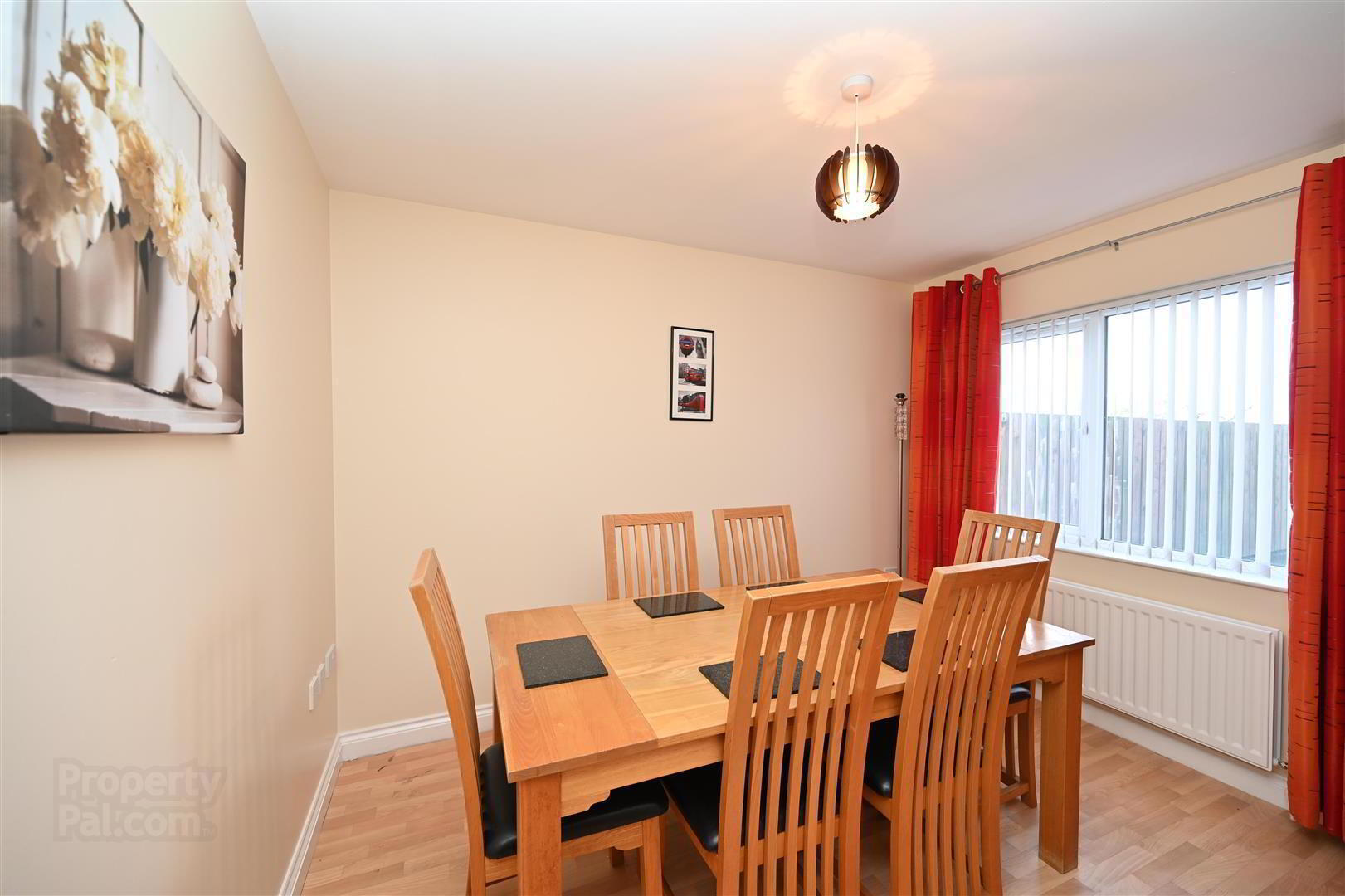40a Glenholm Park 4 of 14