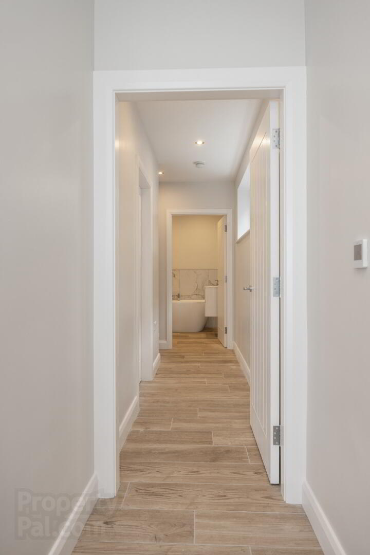 Apartment 7 of 19