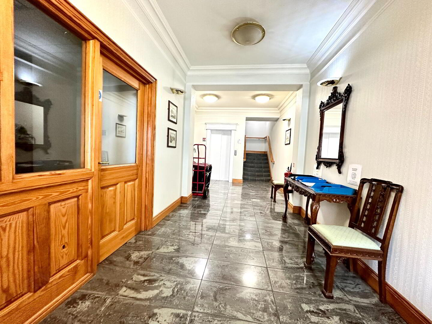 property description image