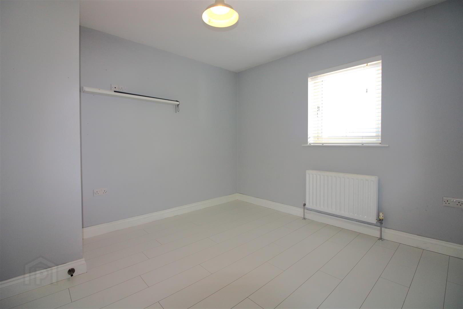 20 Coopers Mill Court 16 of 19