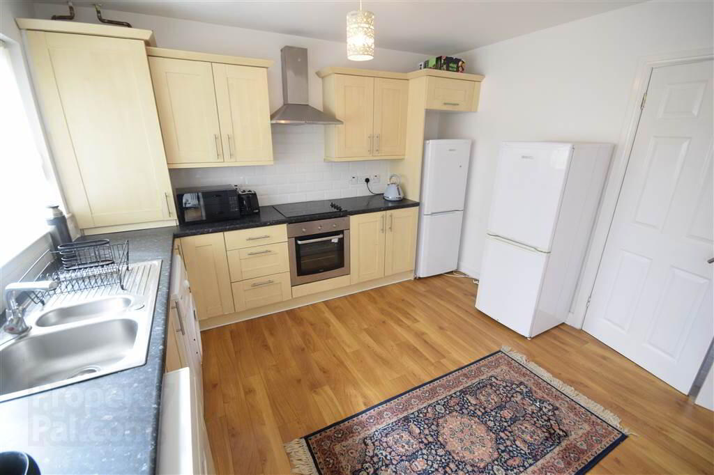 12 Woodvale Gardens 5 of 10