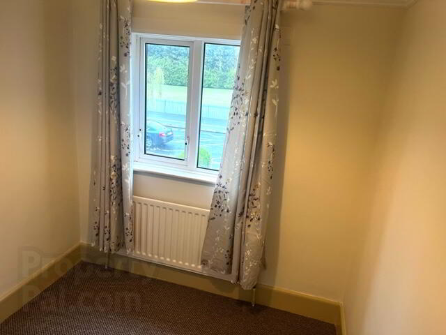 179 Ravenhill Road 18 of 21