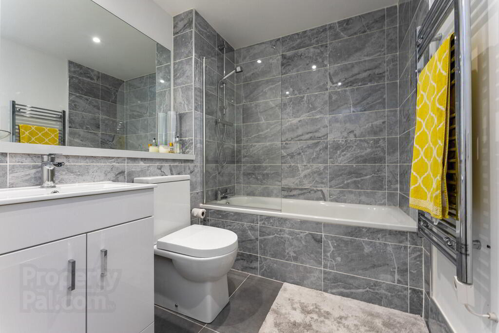 9-01, 62 Donegall Quay 9 of 12