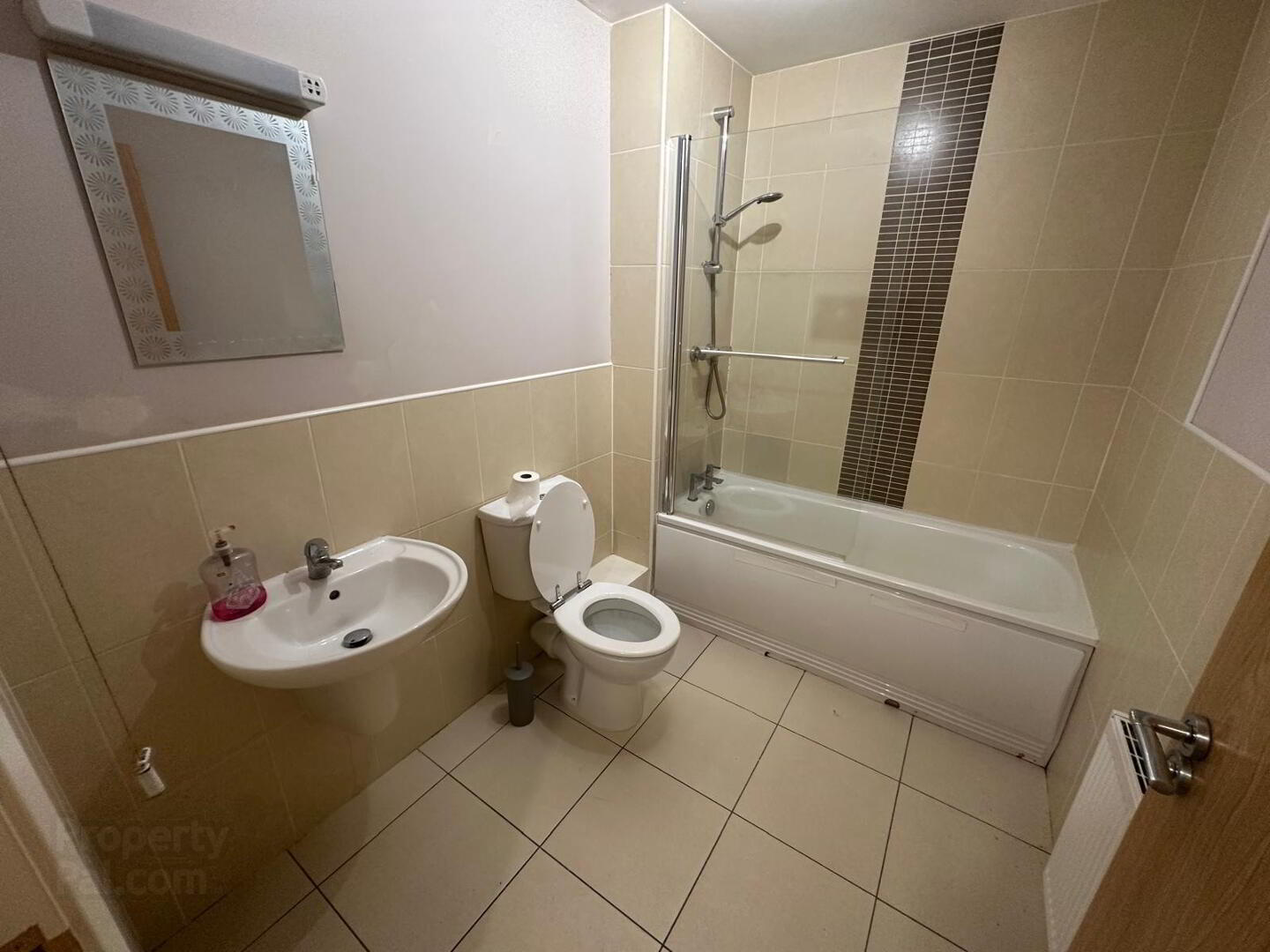 Unit 9, 288 Antrim Road 4 of 11