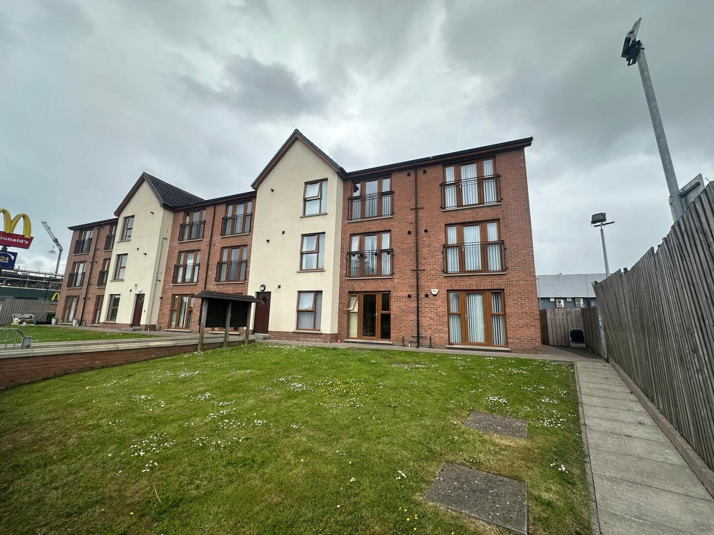 Unit 9, 288 Antrim Road 1 of 11
