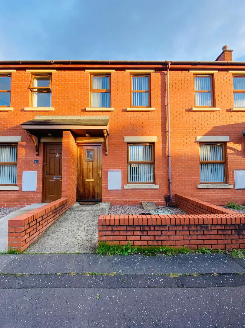 21 Oakdene Drive 1 of 15