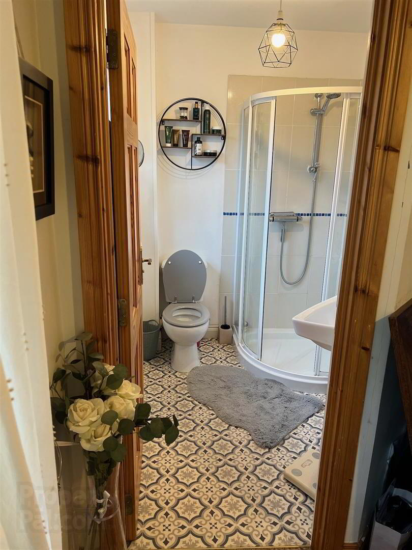 232 Bush Manor 19 of 30