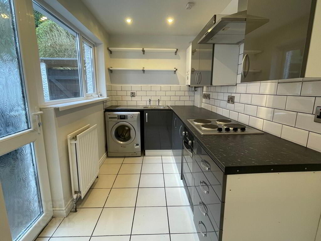 81 Strandburn Drive 7 of 13