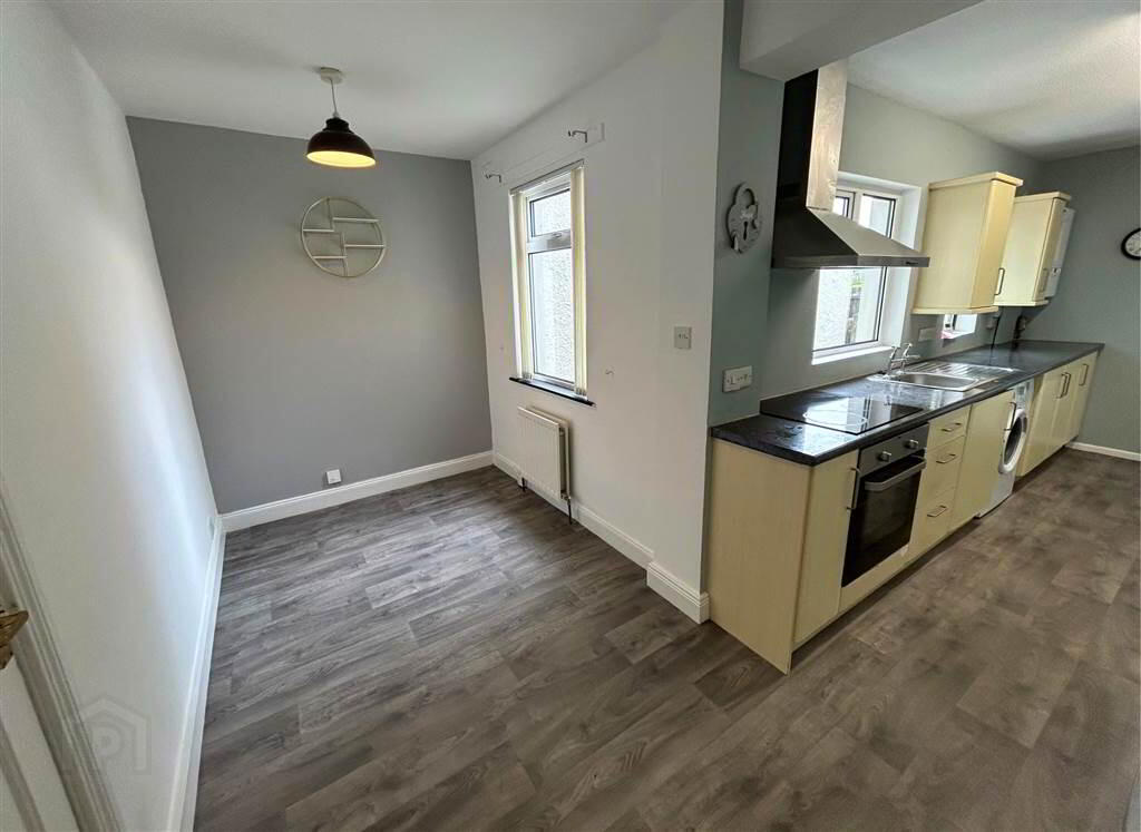 30 Shrewsbury Drive 6 of 18