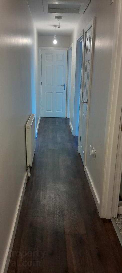 Unit 4, 142 Glen Road