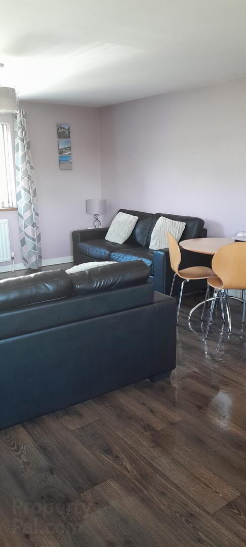 Unit 4, 142 Glen Road