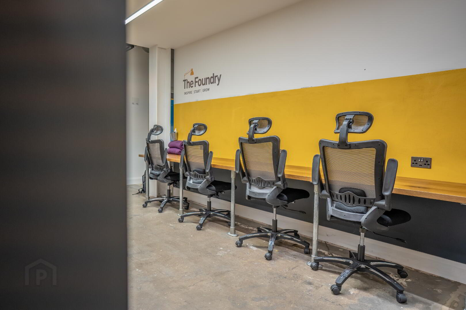 Co-Working Space, City East, 68-72 Newtownards Road 10 of 11