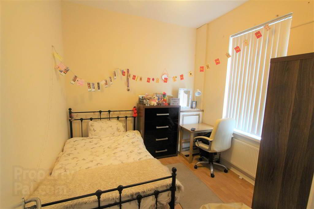 22 Penrose Street 8 of 12