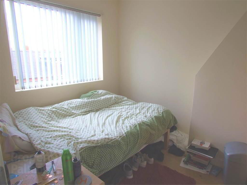 22 Penrose Street 9 of 12
