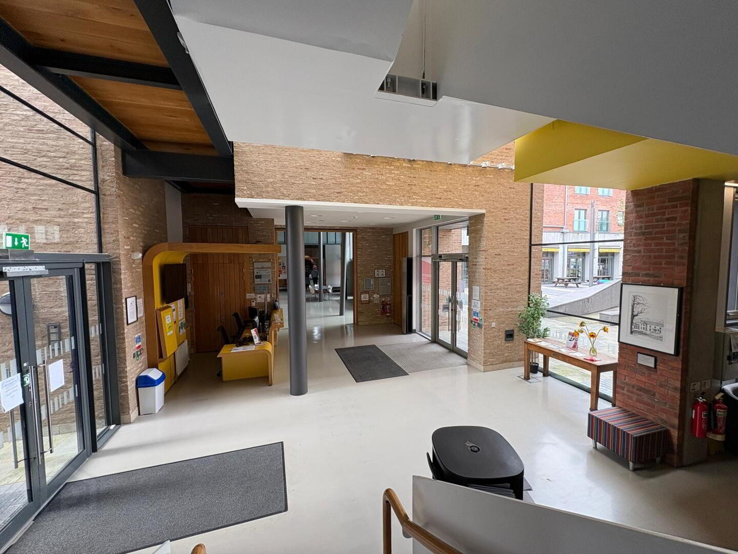 Skainos Centre, 239 Newtownards Road 13 of 17