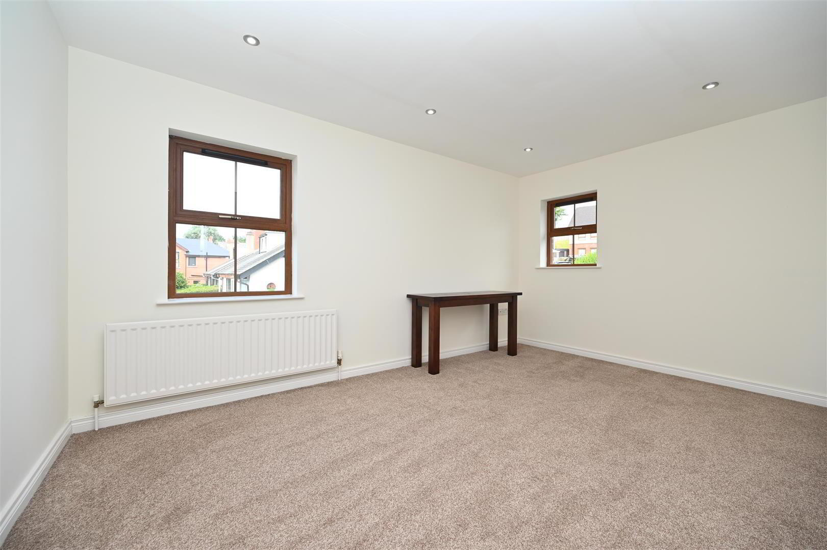 1a Knockvale Park 16 of 21