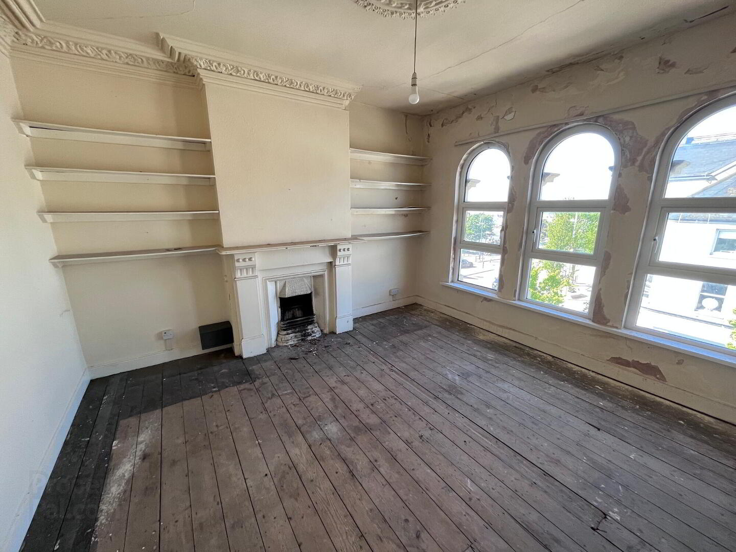 property description image