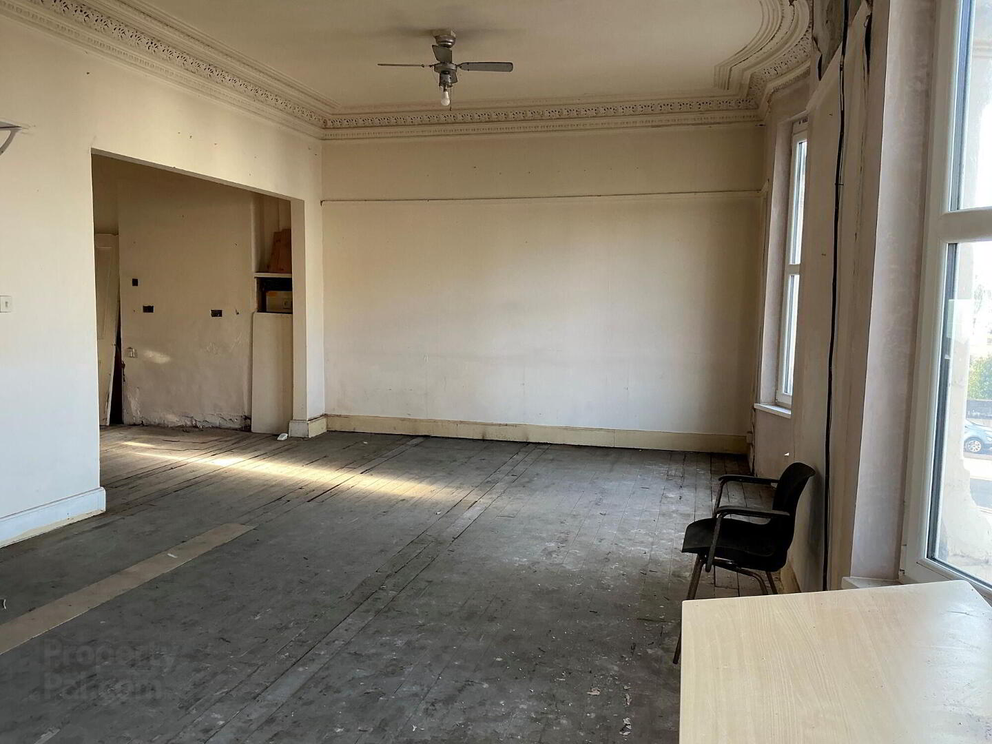 1st And 2nd Floors, 8 High Street 3 of 4