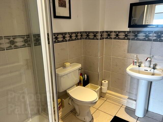 16 St Johns Wharf, 1-3 Laganbank Road 11 of 17