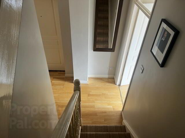 16 St Johns Wharf, 1-3 Laganbank Road 13 of 17