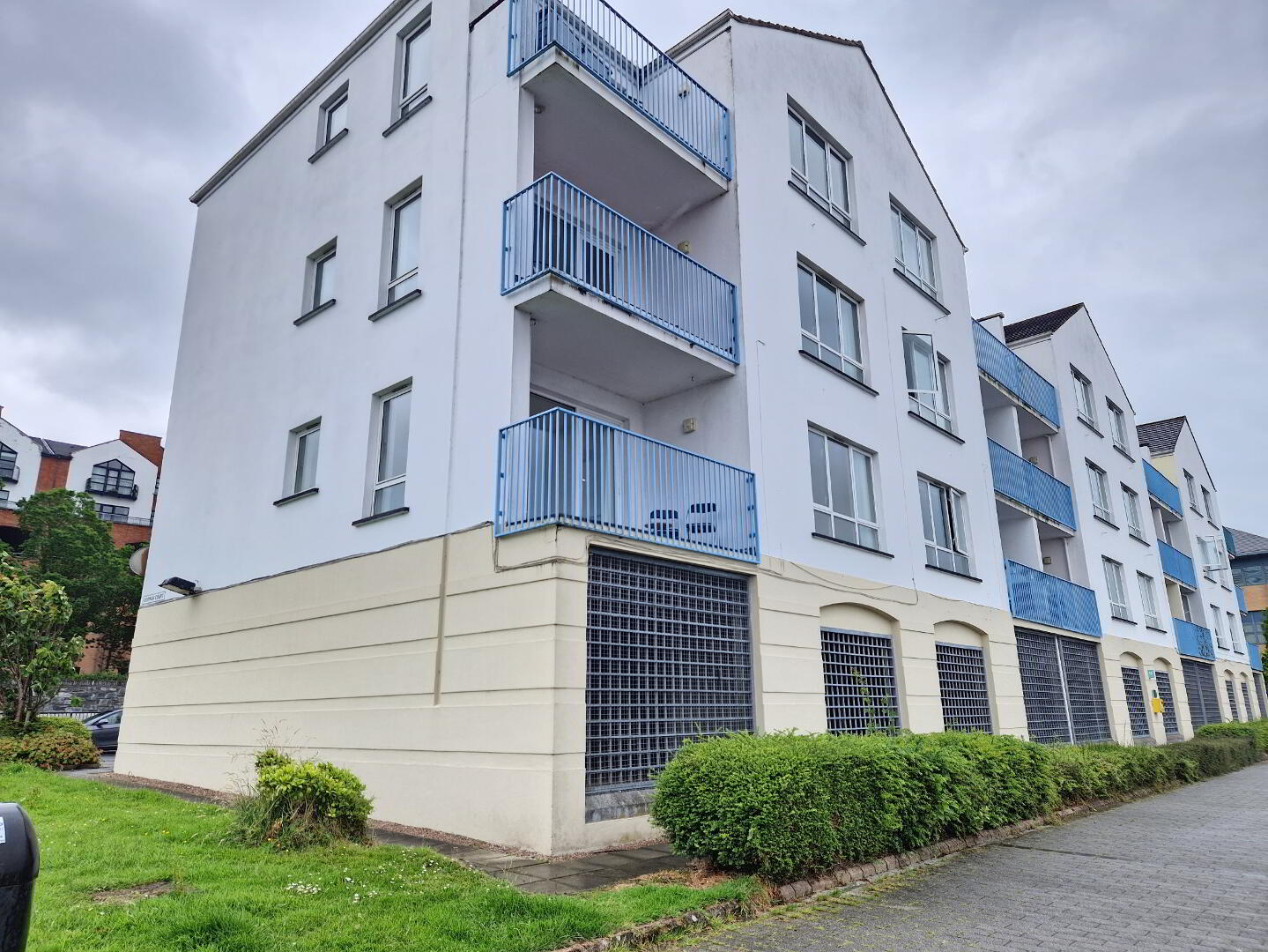 Dormans Court 1 of 15