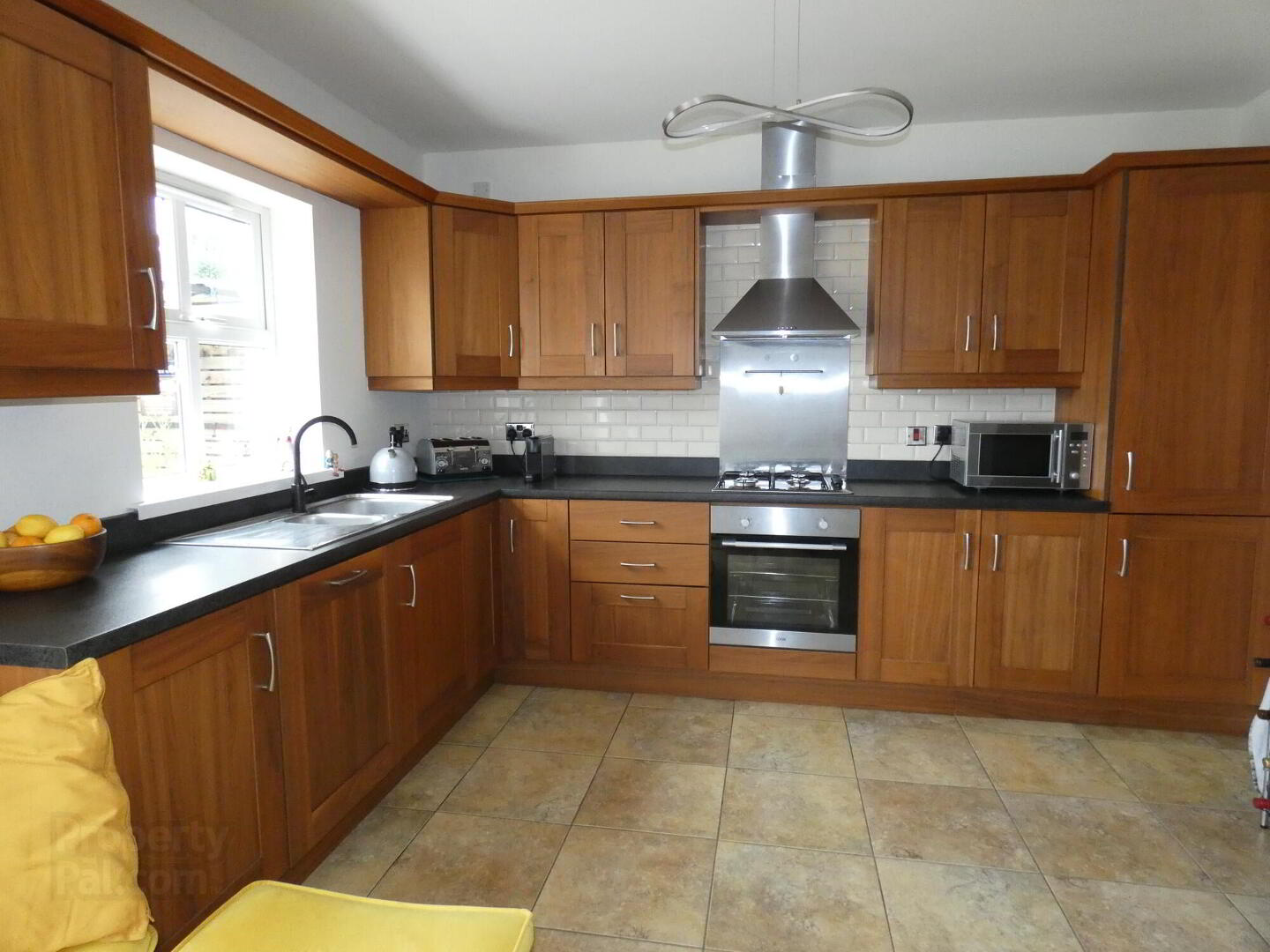 35 Nursery Avenue 8 of 41