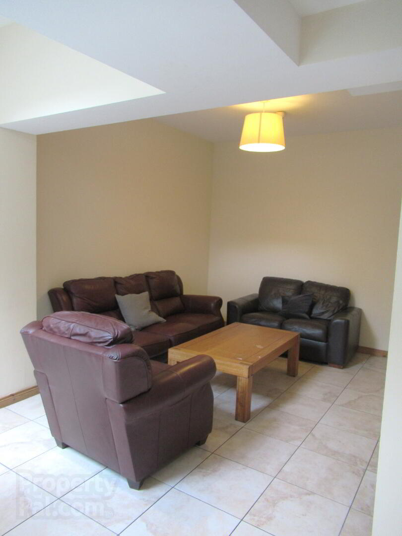 20 Landseer Street 6 of 23