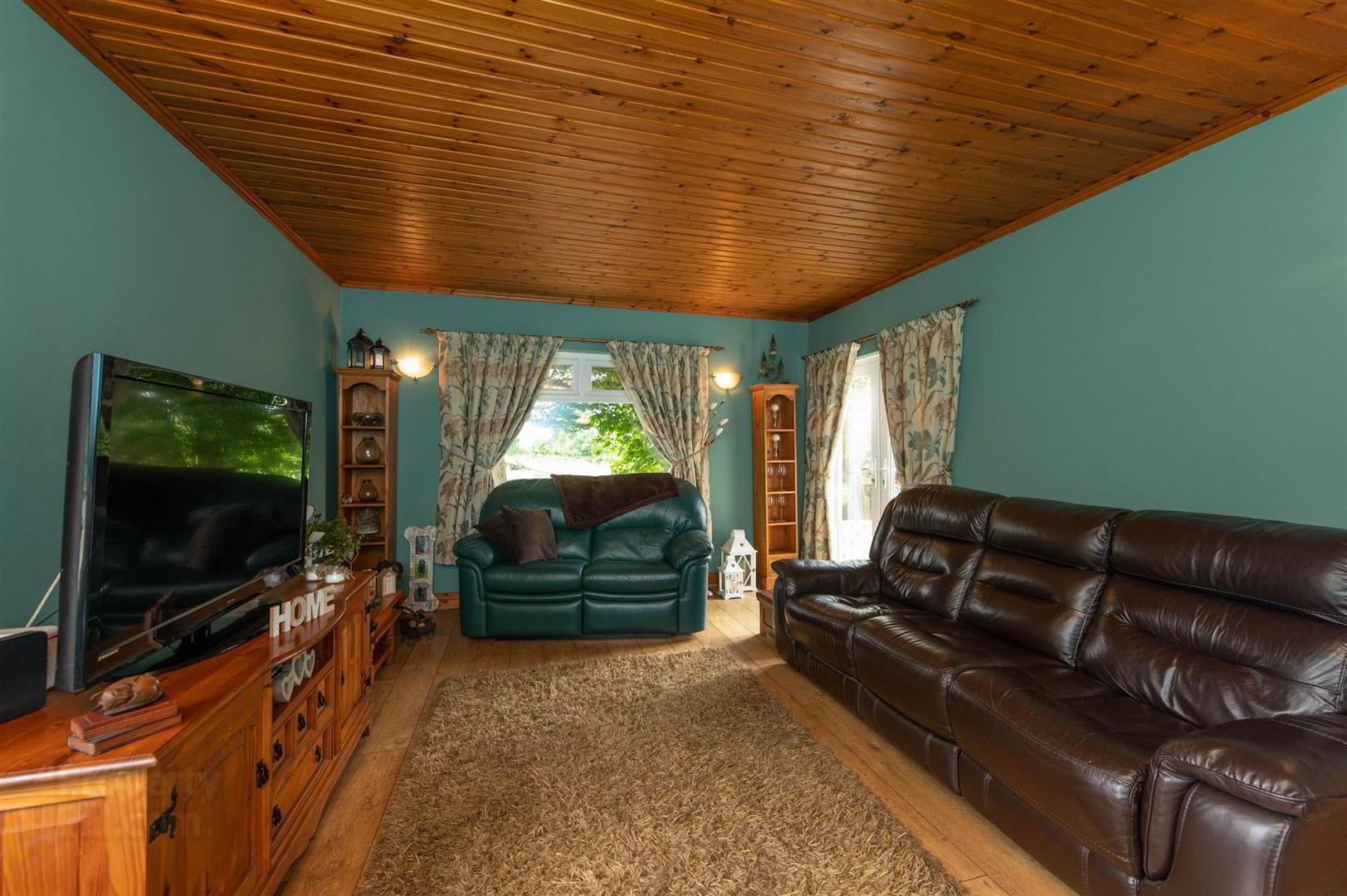 Fairythorns, 83 Hillsborough Road 12 of 35
