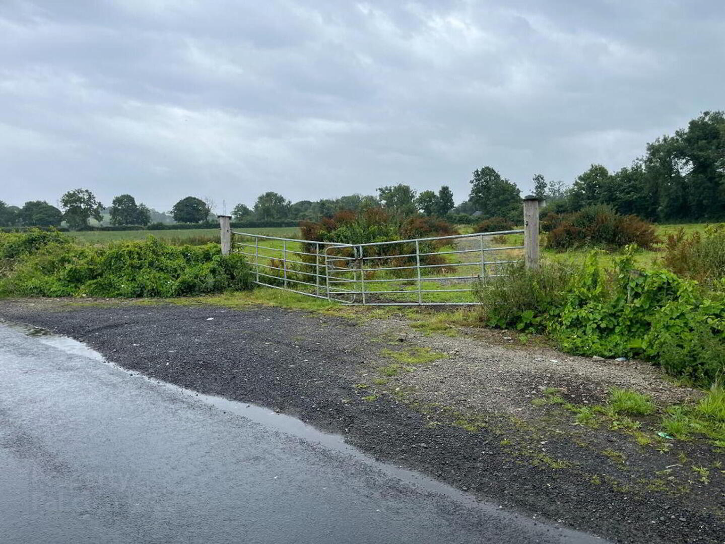 Circa 6 Acres, Lands At Castlefarm Road