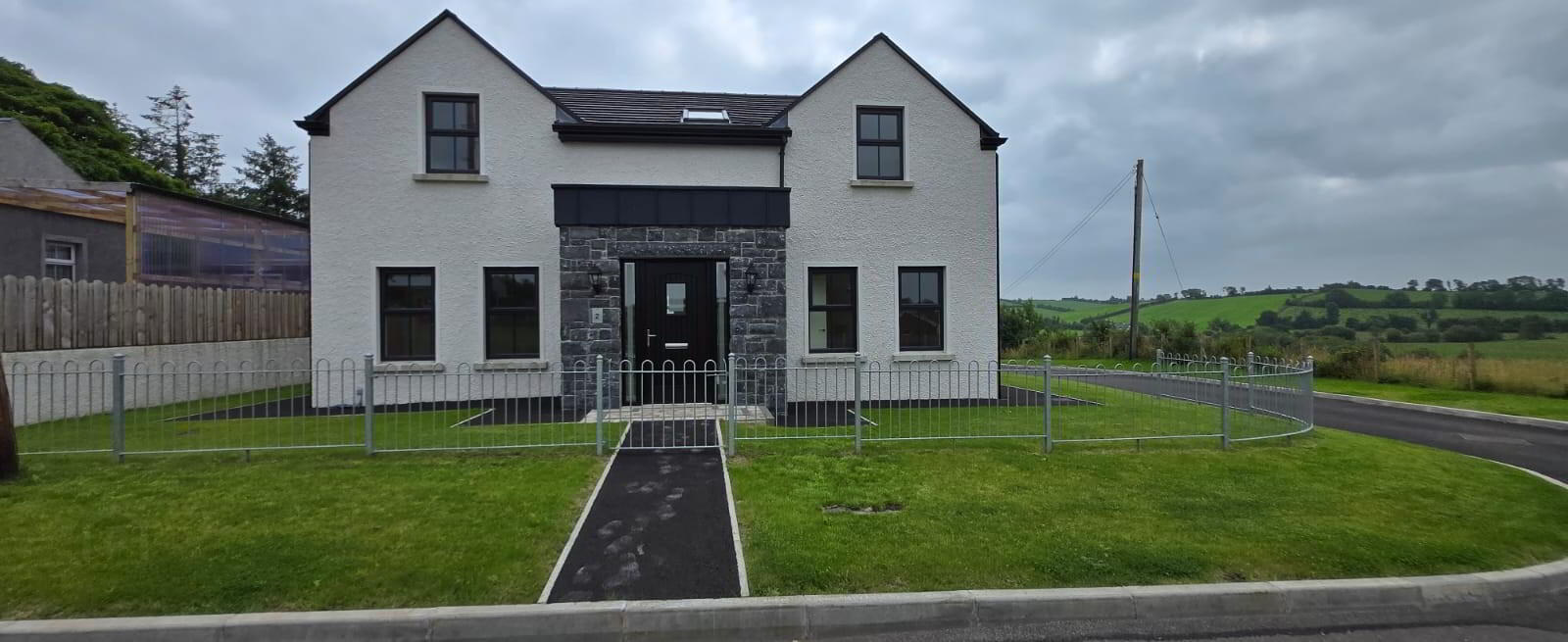 2 Esker Road 2 of 20