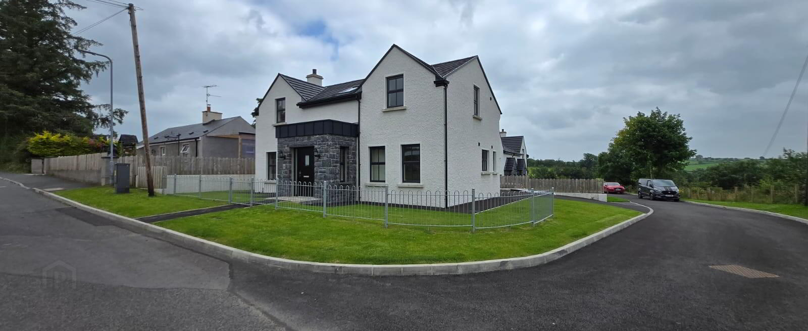 2 Esker Road 3 of 20