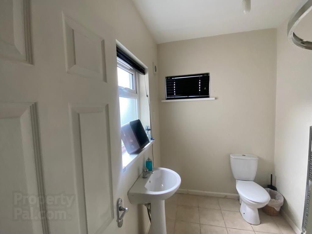 89 Ashley Avenue 23 of 26