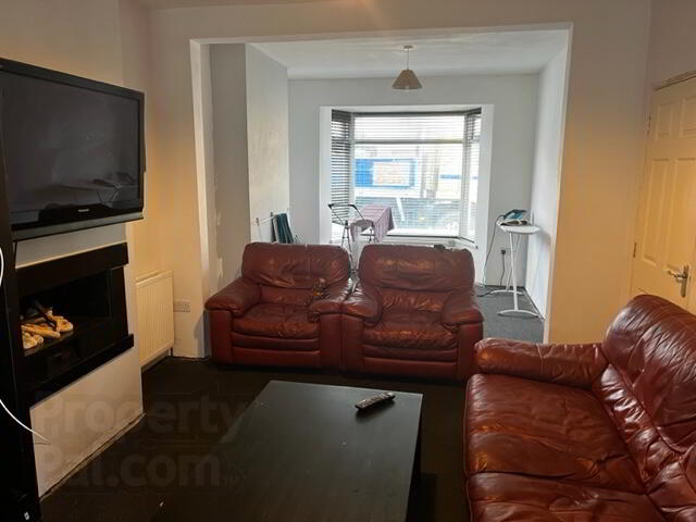 89 Ashley Avenue 9 of 26