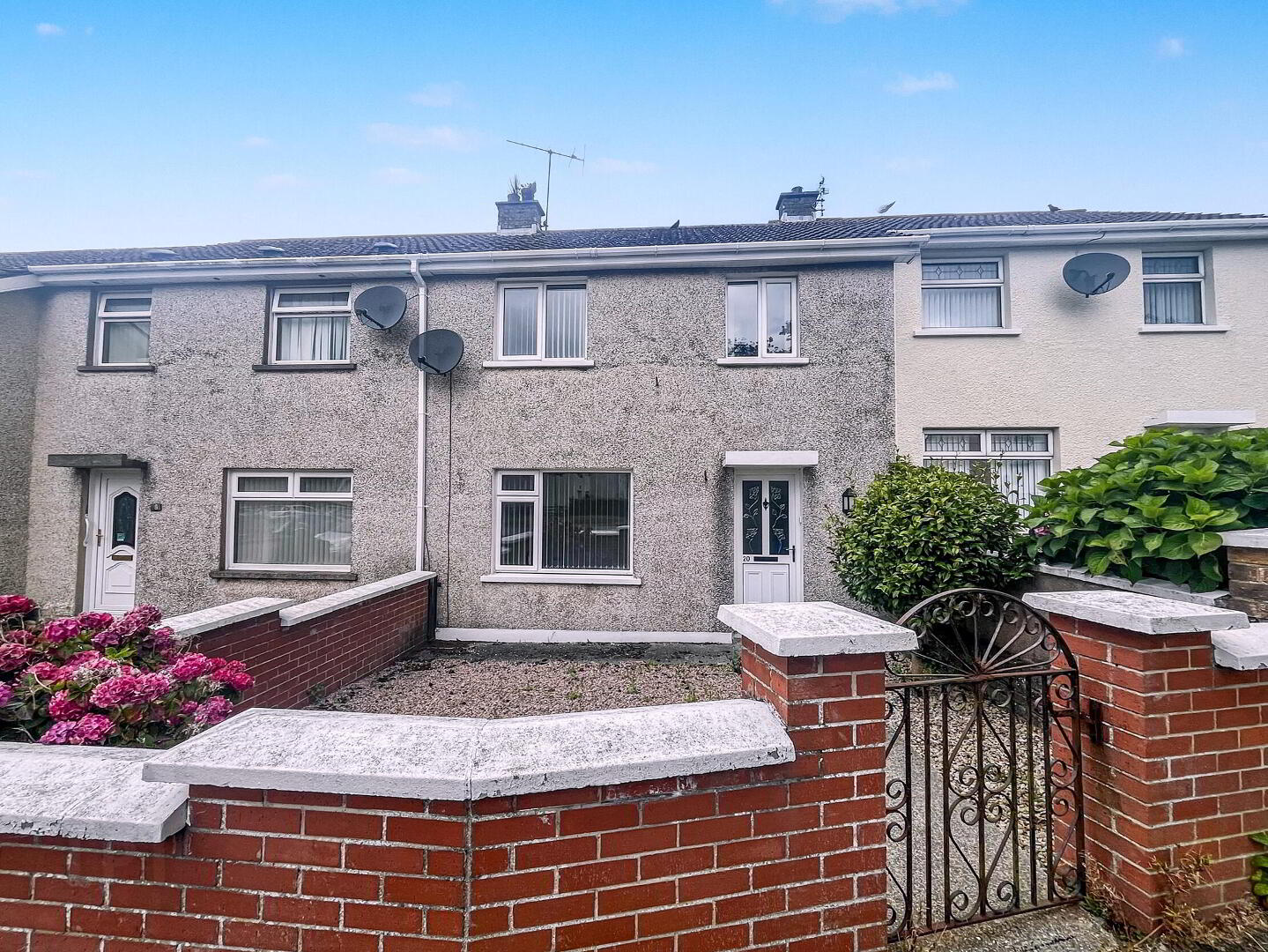 20 Ashmount Drive 1 of 10