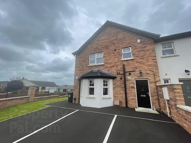 26 Carnwood Hall