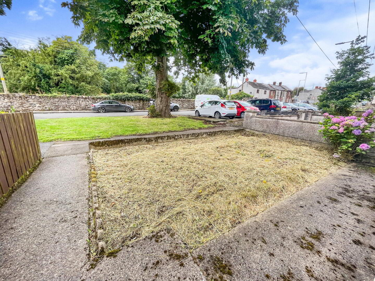 property description image