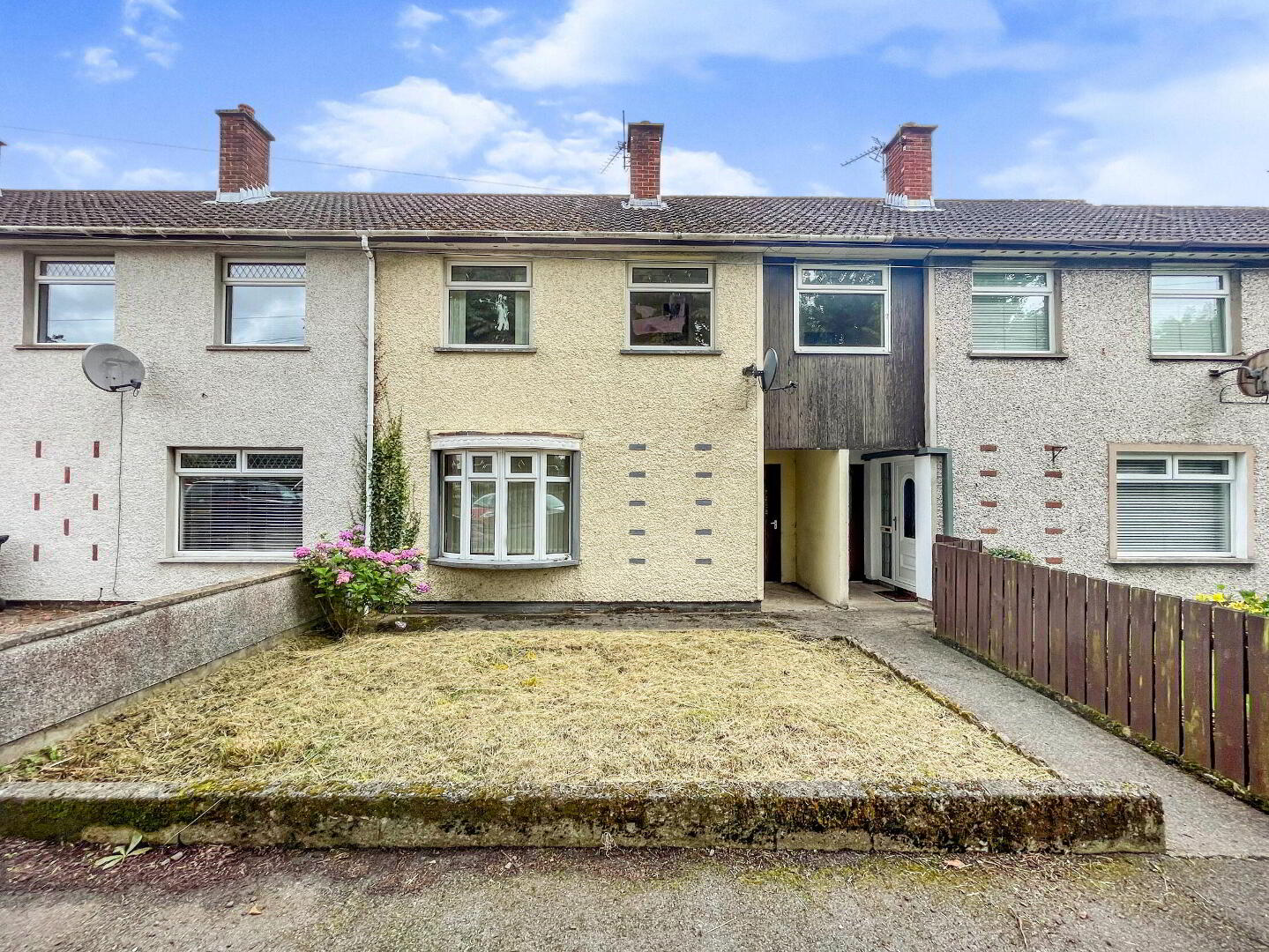7 Millbrook Walk 1 of 15