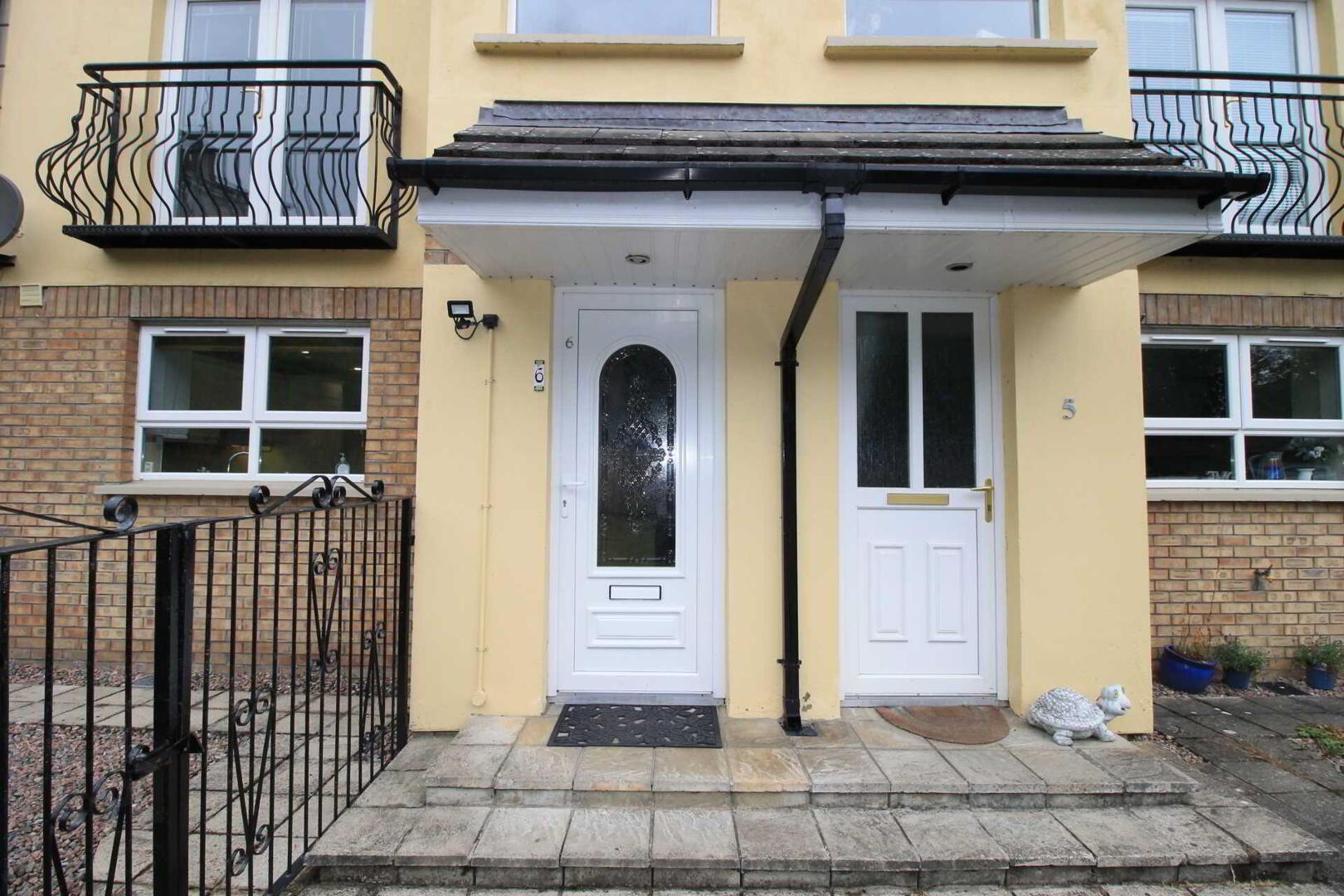 property description image